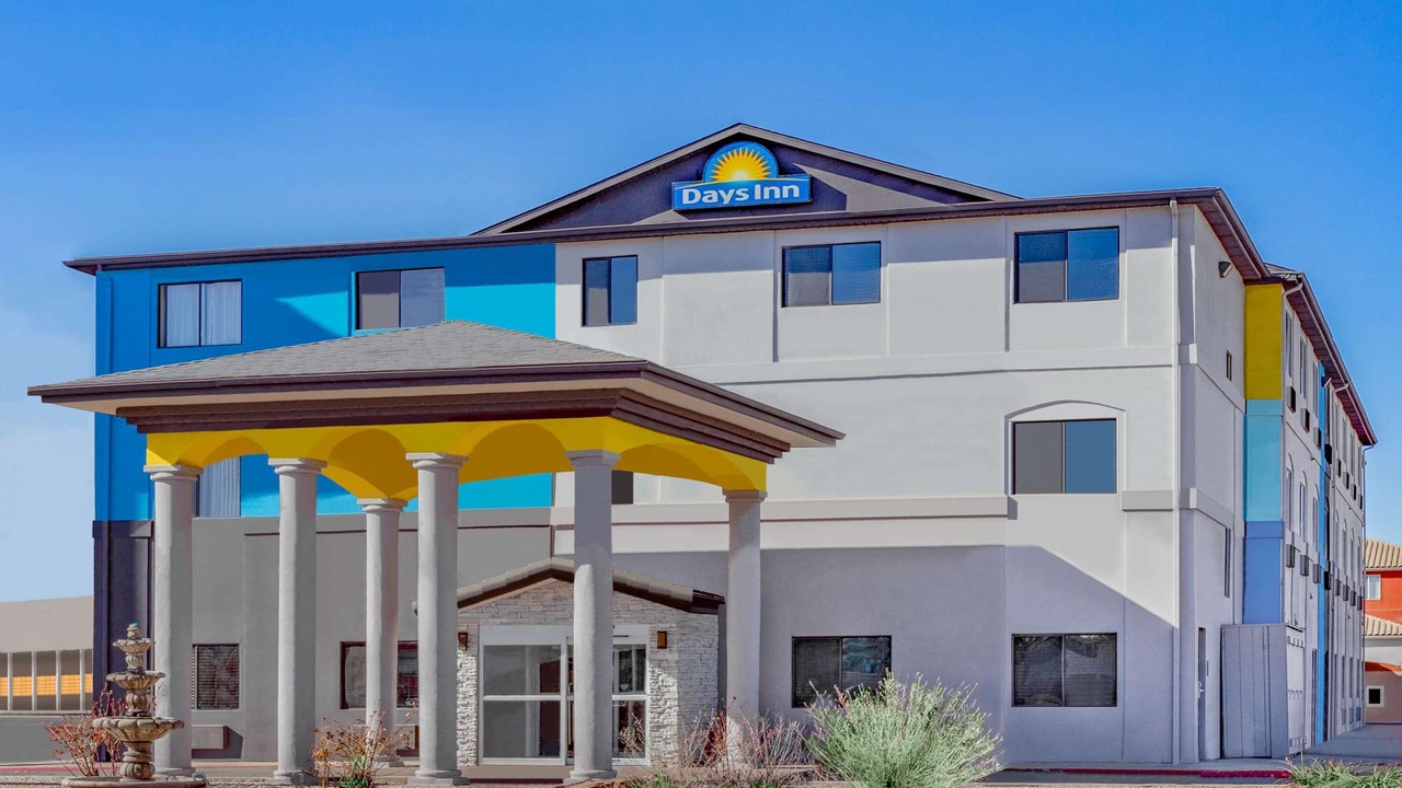 Photo of Buildings in Bernalillo
