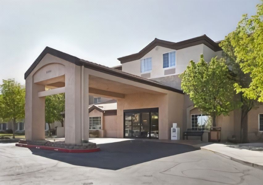 Photo of Buildings in Victory Hills