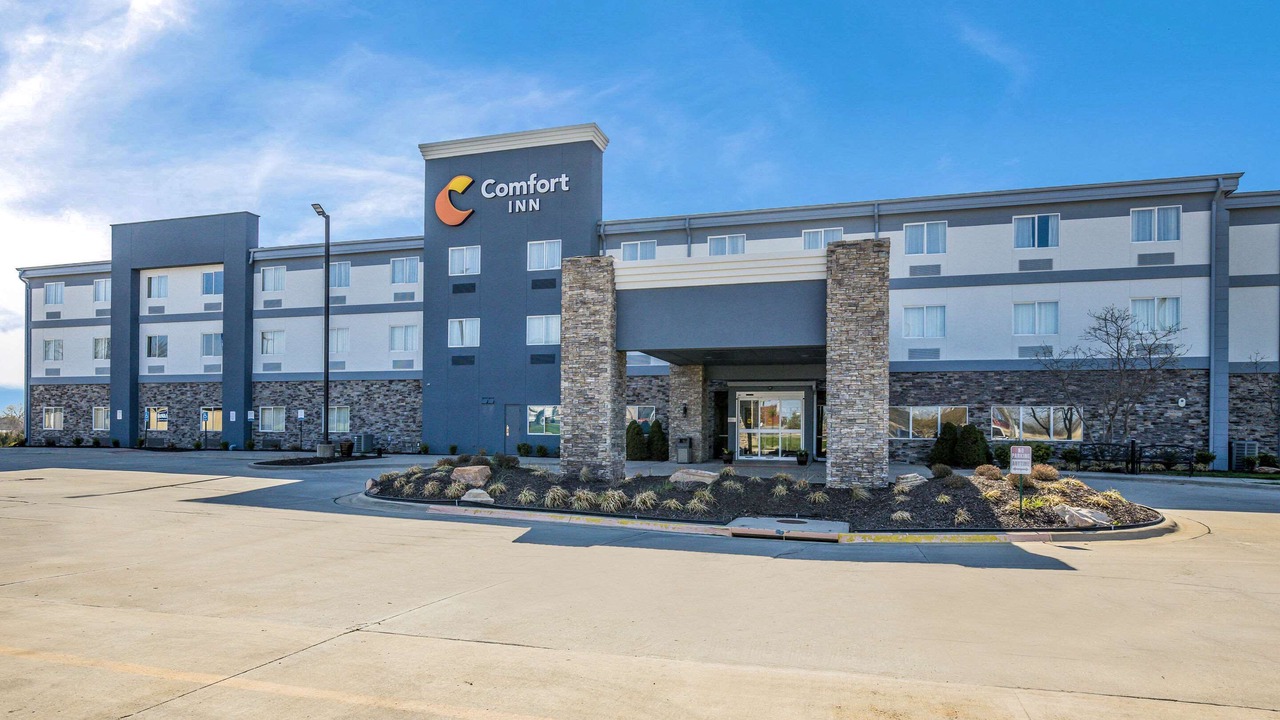 Photo of Buildings in Bonner Springs