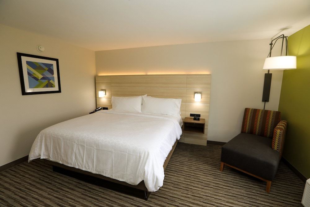 Photo of Bedroom in Hillsboro