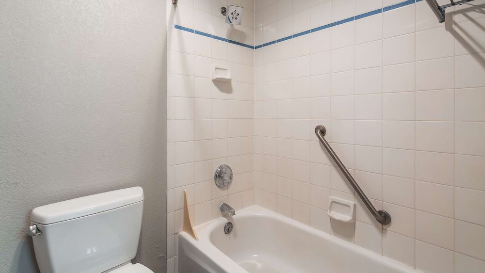 Photo of Bathroom in Moses Lake