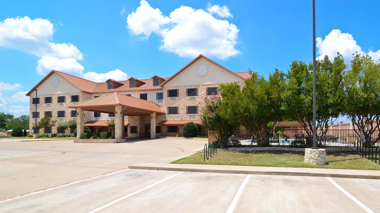 Photo of Buildings in Glen Rose