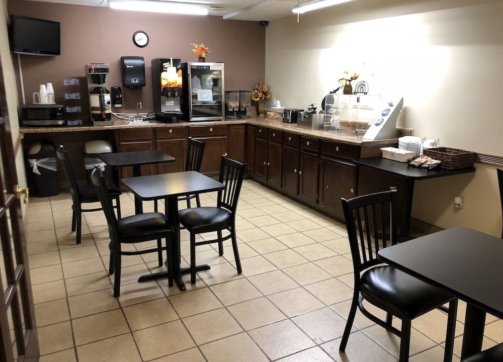Photo of Others in Beatrice