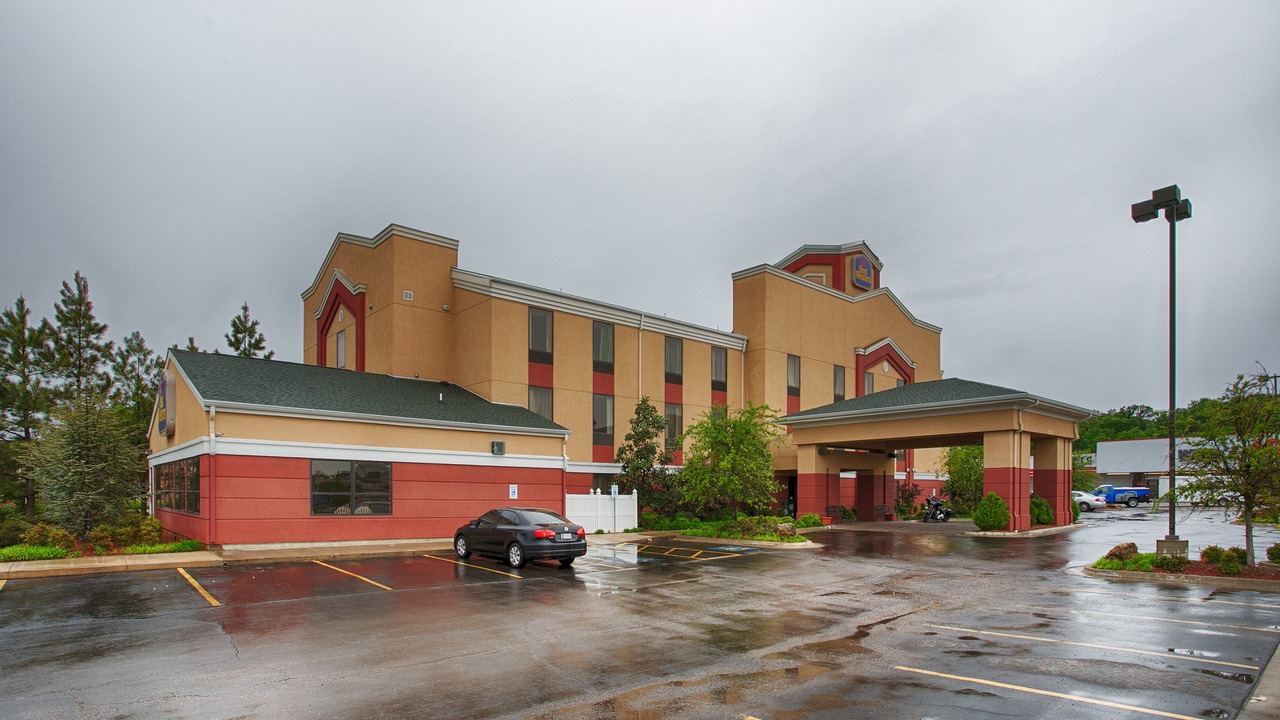 Photo of Buildings in Seminole