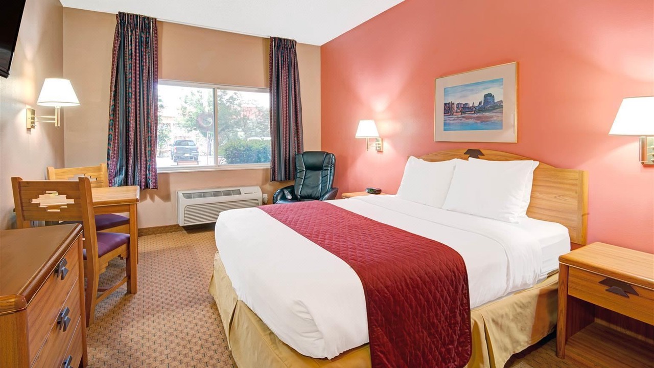 Photo of Bedroom in Victory Hills
