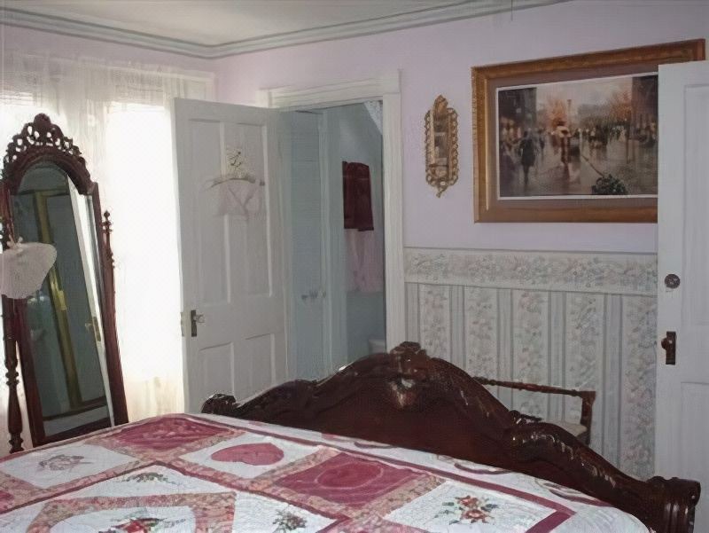 Photo of Bedroom in Golden