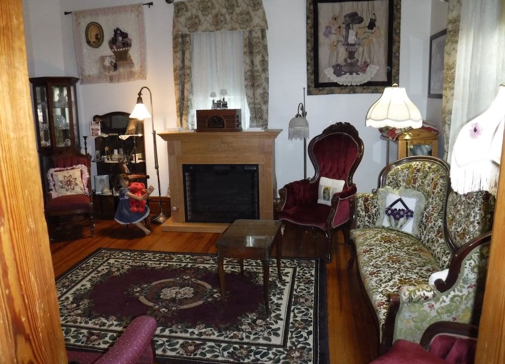 Photo of Livingroom in Golden