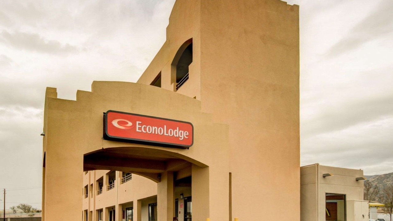 Photo of Buildings in Canyon Acres