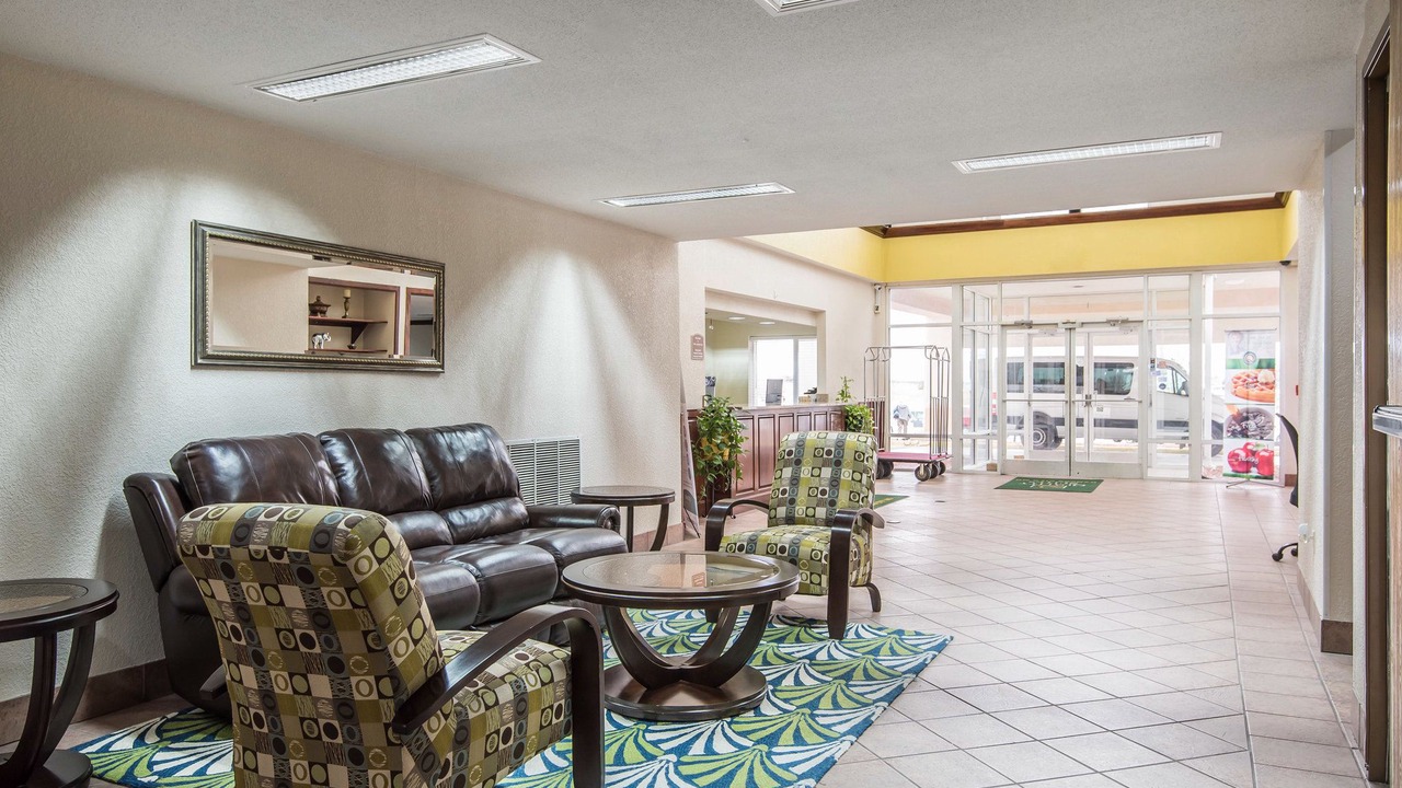 Photo of Livingroom in Waldron