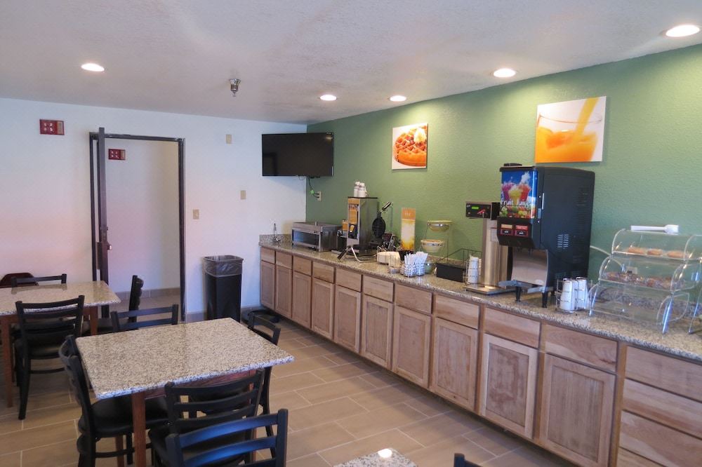 Photo of Kitchen in Russell