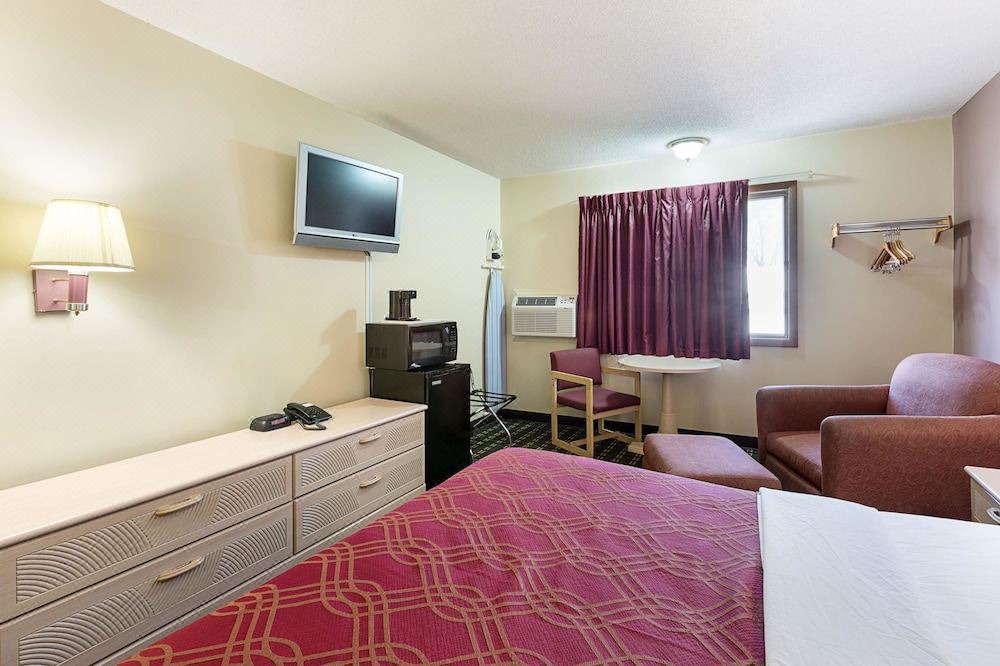 Photo of Bedroom in Beatrice