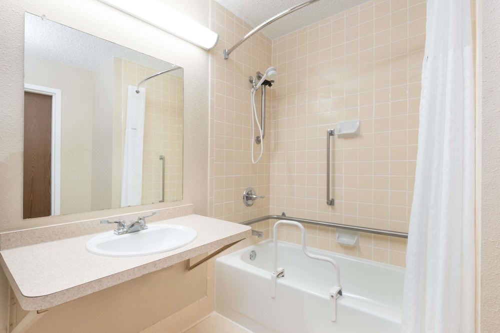 Photo of Bathroom in Gillette