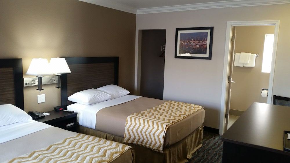 Photo of Bedroom in Downtown
