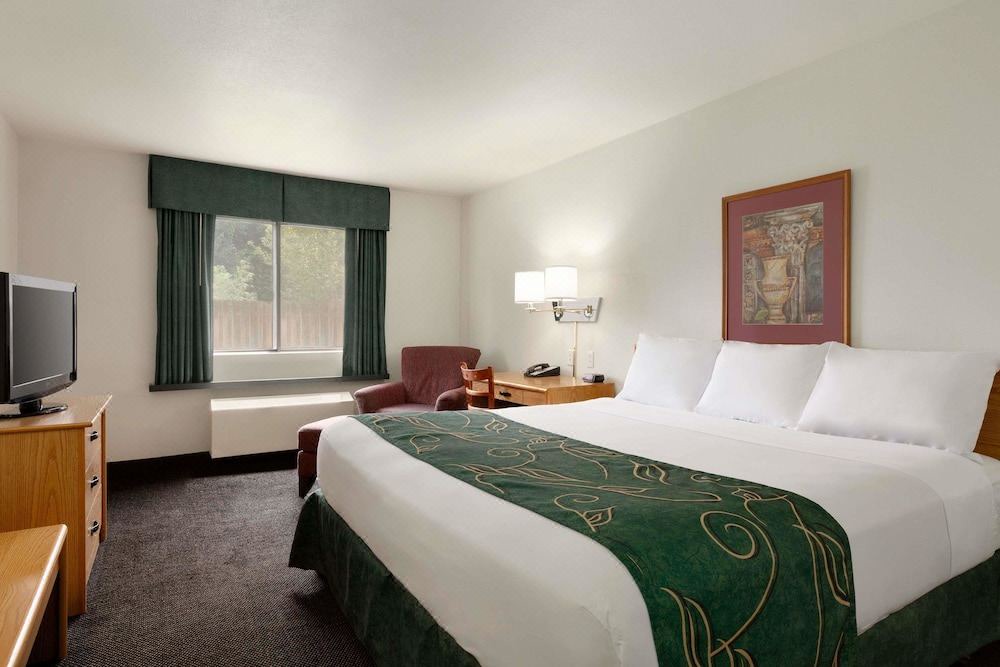 Photo of Bedroom in Hermiston