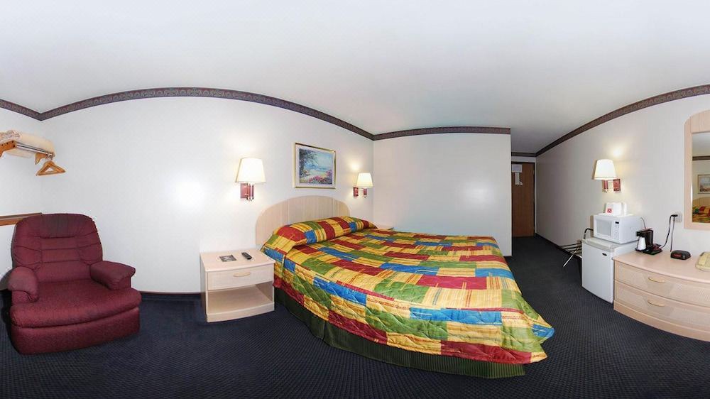 Photo of Bedroom in Beatrice