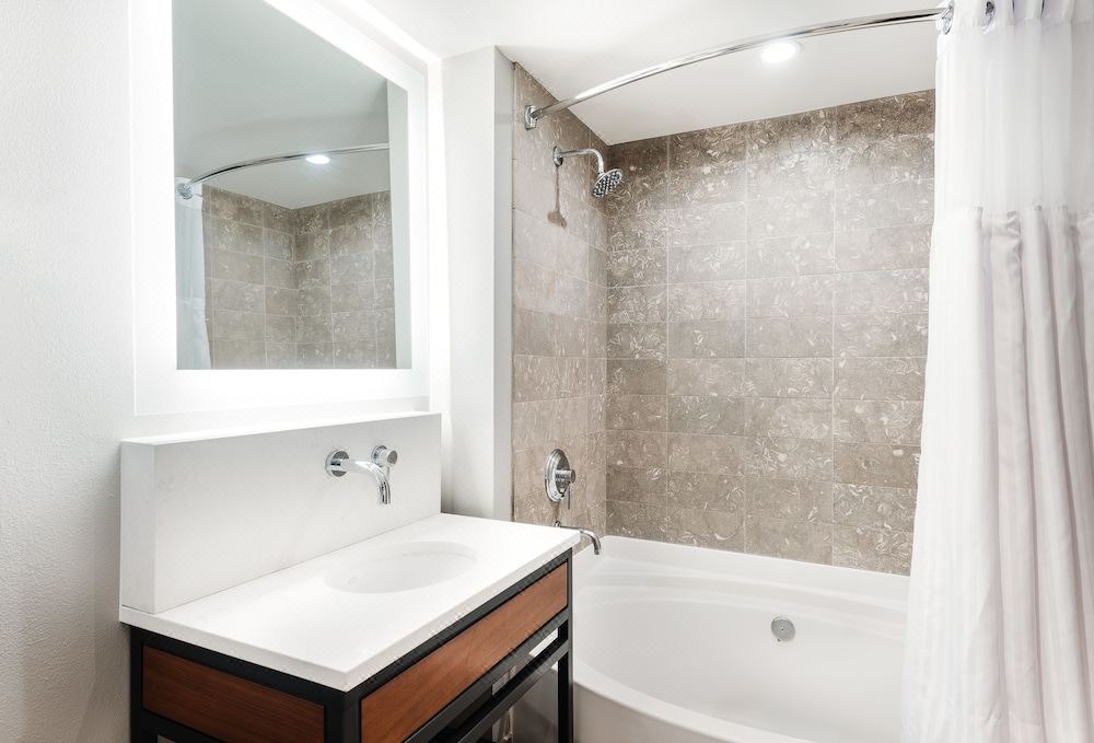 Photo of Bathroom in Moss Bay