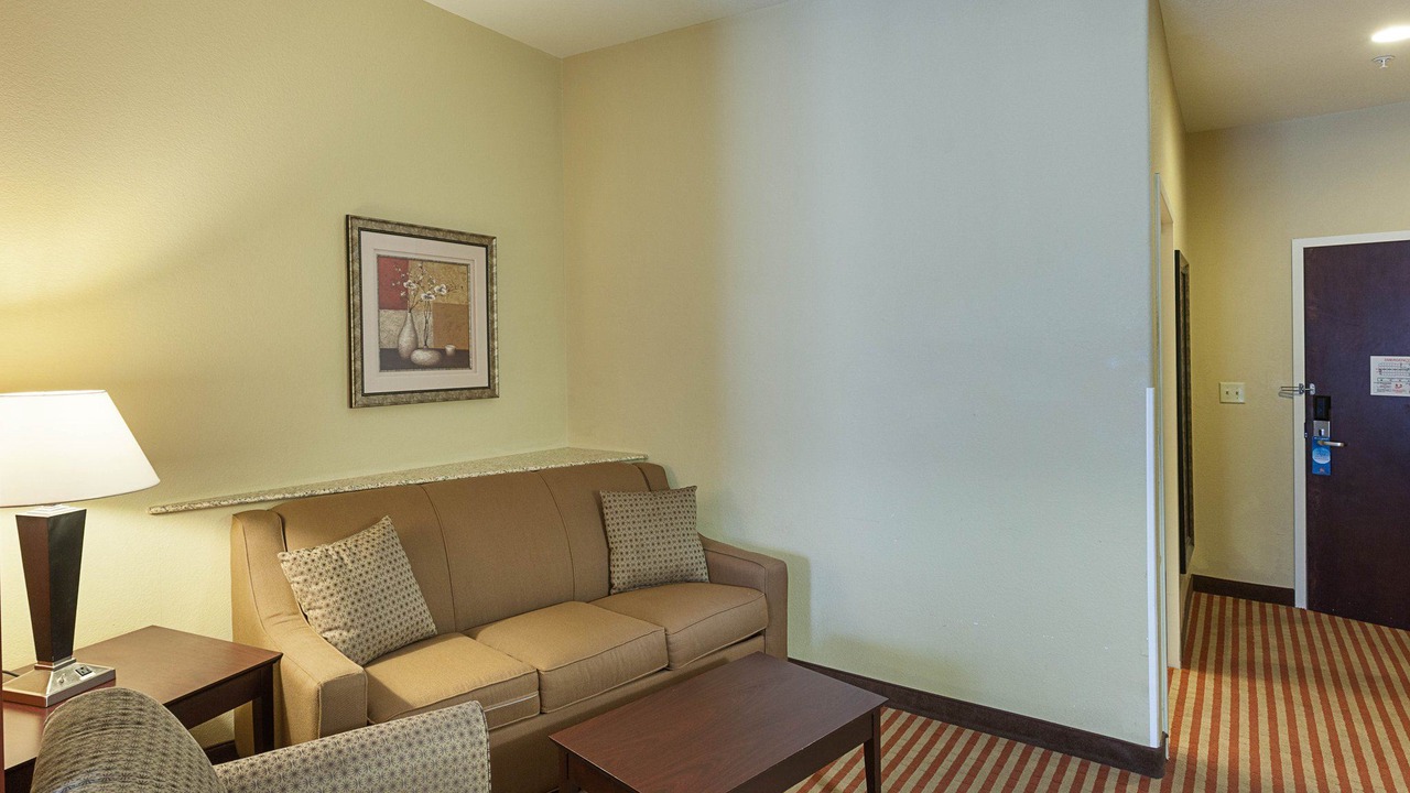 Photo of Livingroom in Wetmore