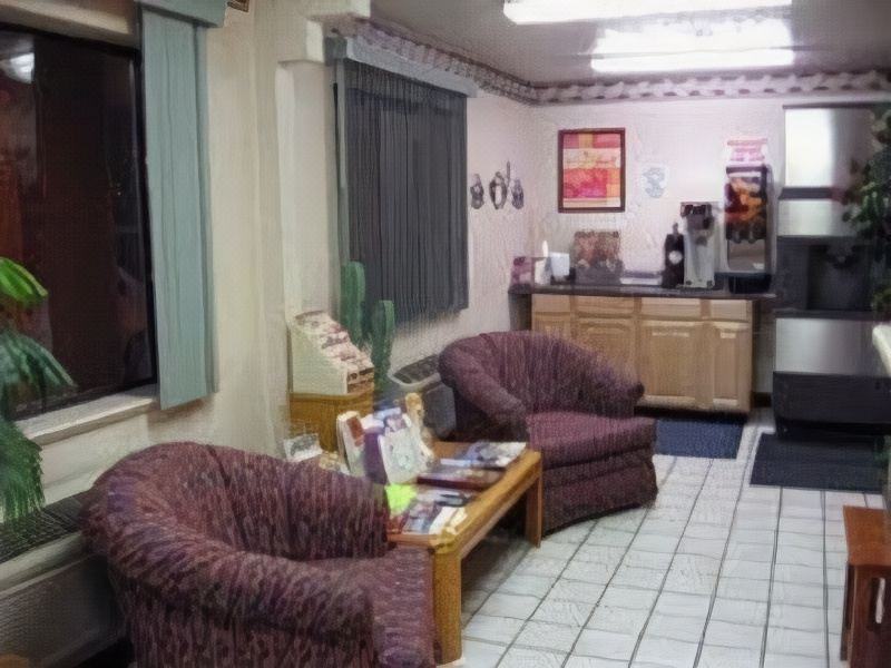 Photo of Livingroom in Canyon Acres