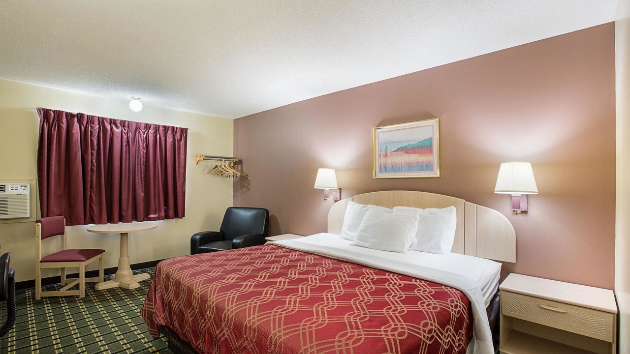 Photo of Bedroom in Beatrice