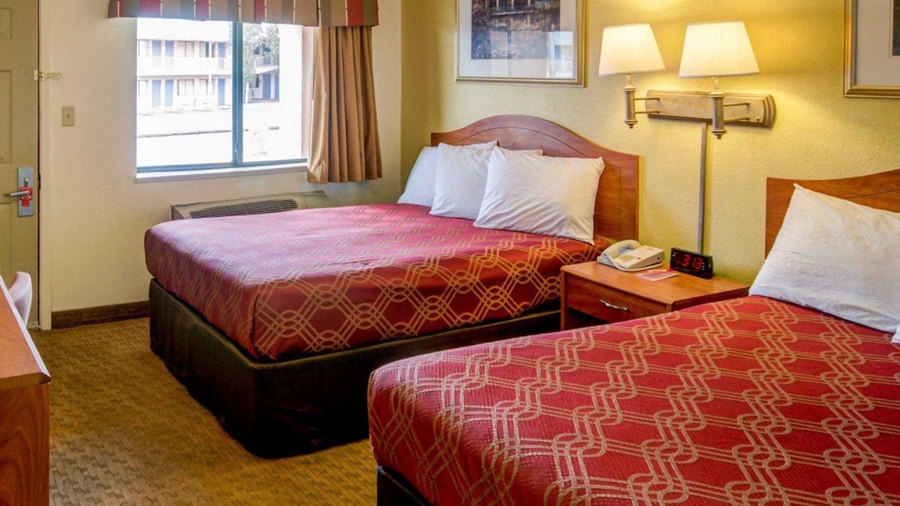 Photo of Bedroom in Canyon Acres