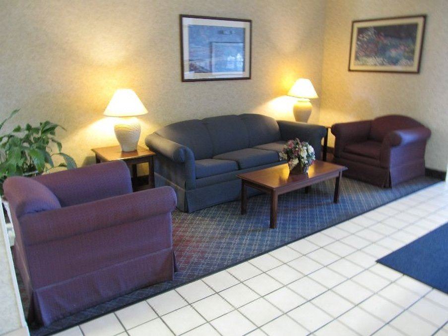 Photo of Livingroom in Maryville
