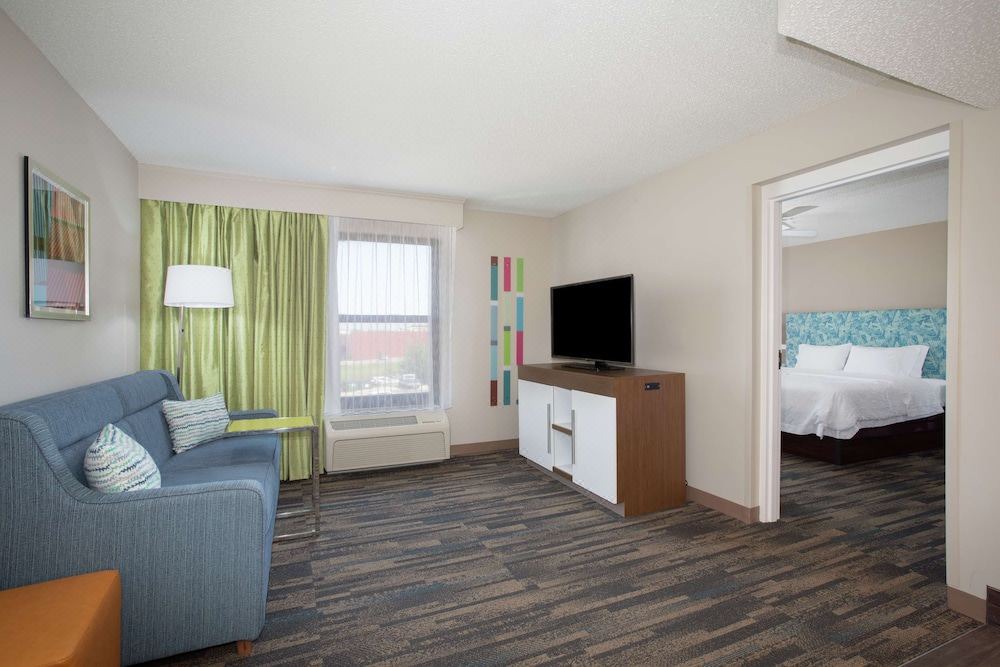 Photo of Livingroom in Merriam