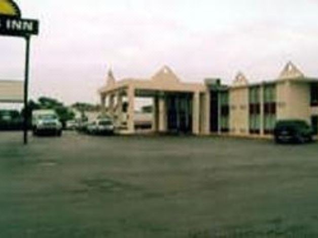 Photo of Buildings in Duncan