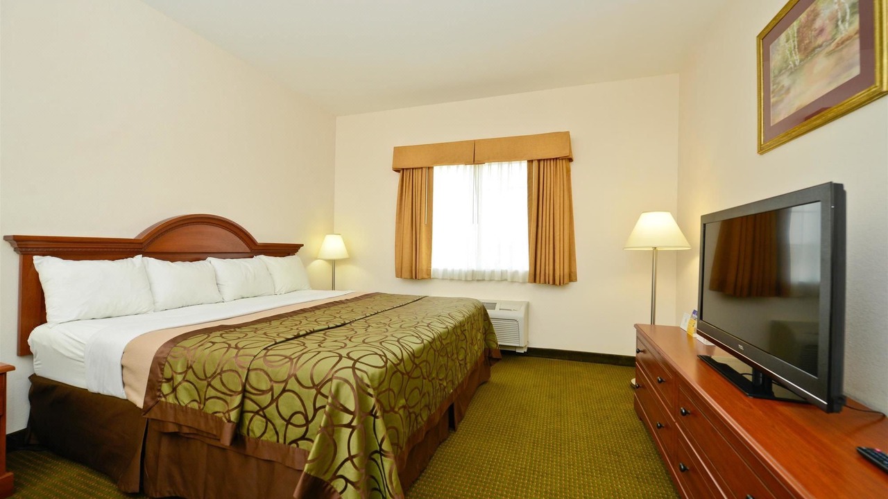 Photo of Bedroom in Wa Keeney