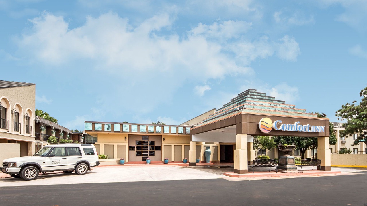 Photo of Buildings in Enid