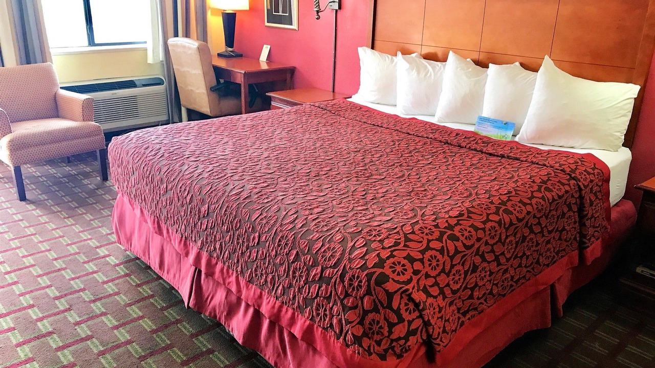 Photo of Bedroom in Princess Jeanne