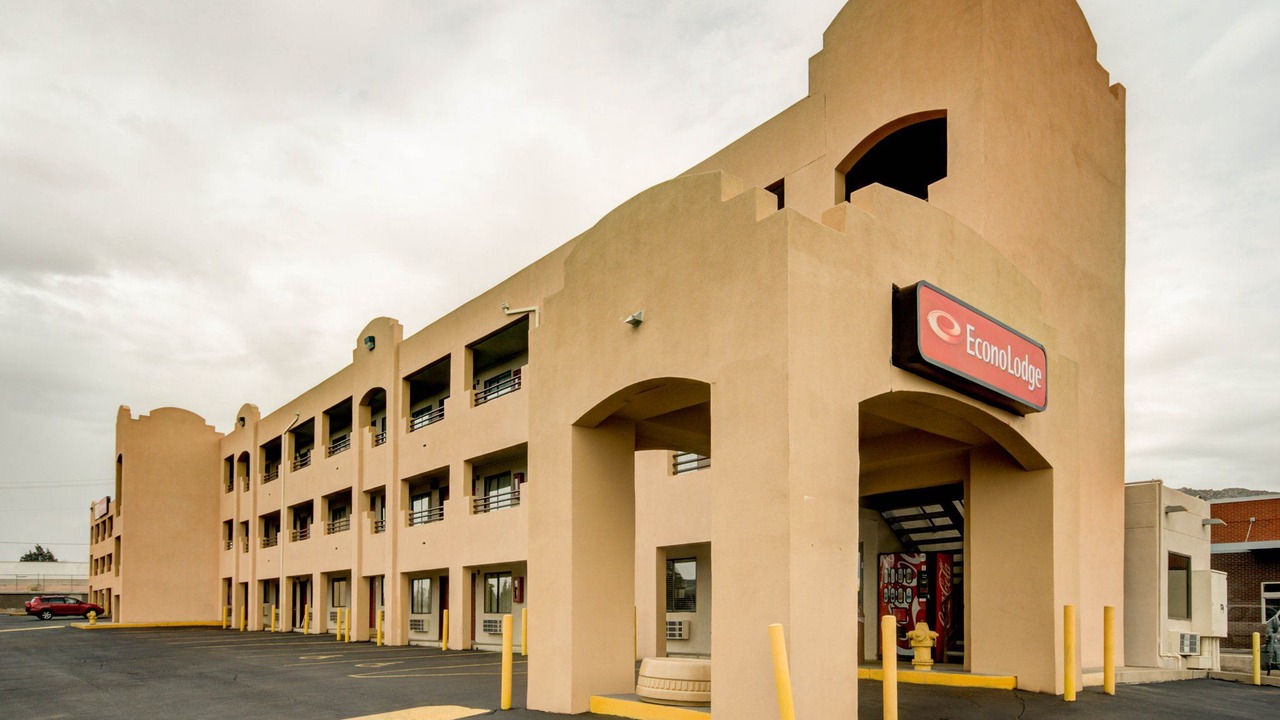 Photo of Buildings in Canyon Acres