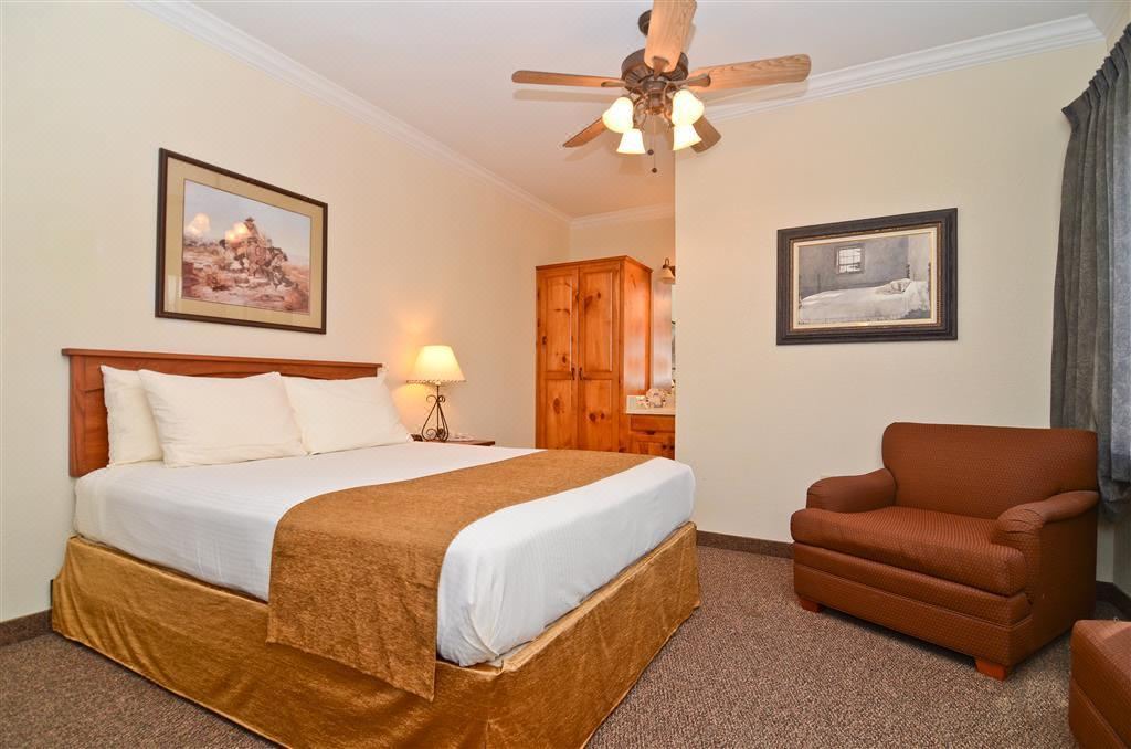 Photo of Bedroom in Glen Rose
