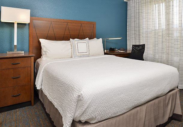 Photo of Bedroom in Aurora