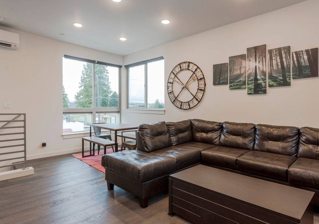 Photo of Livingroom in Lawton Park