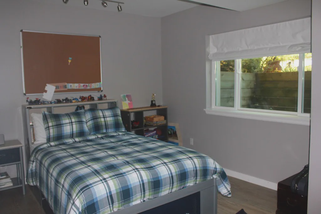 Photo of Bedroom in Rural North Boulder
