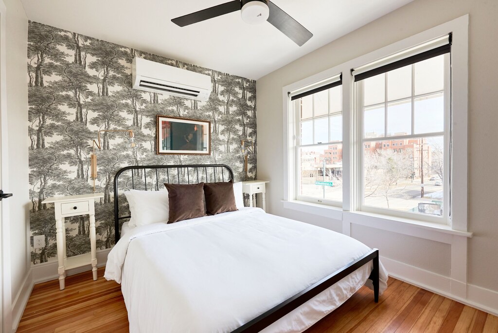 Photo of Bedroom in Uptown