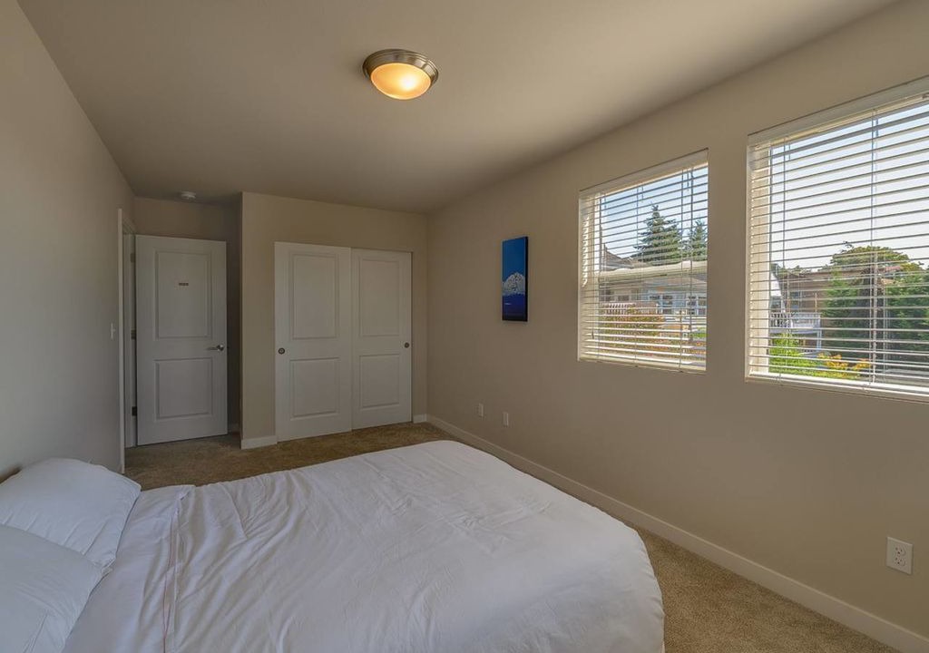 Photo of Bedroom in Eastlake