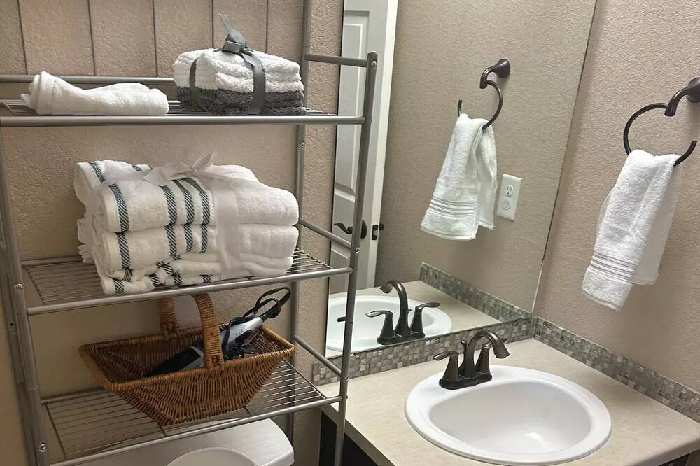Photo of Bathroom in Aurora