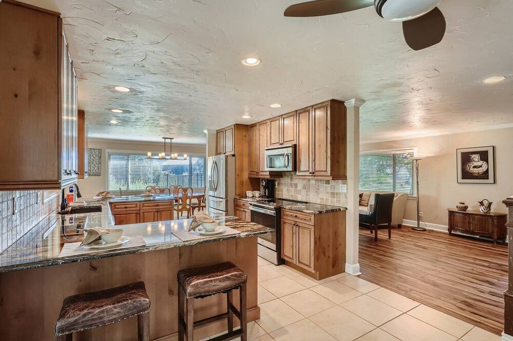 Photo of Kitchen in Foxfield