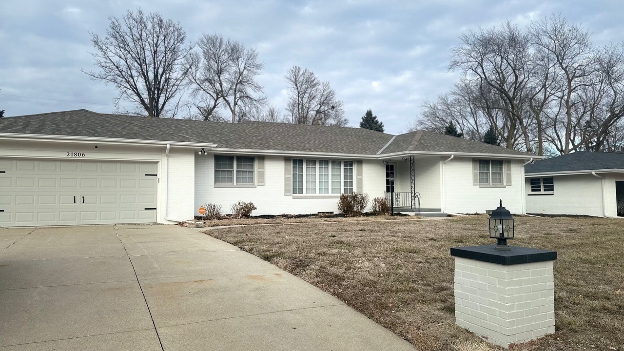Photo of Outdoor in Elkhorn