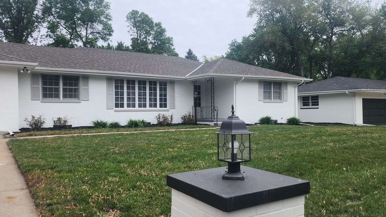 Photo of Outdoor in Elkhorn