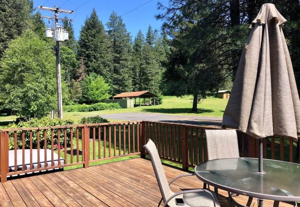 Photo of Outdoor in Packwood