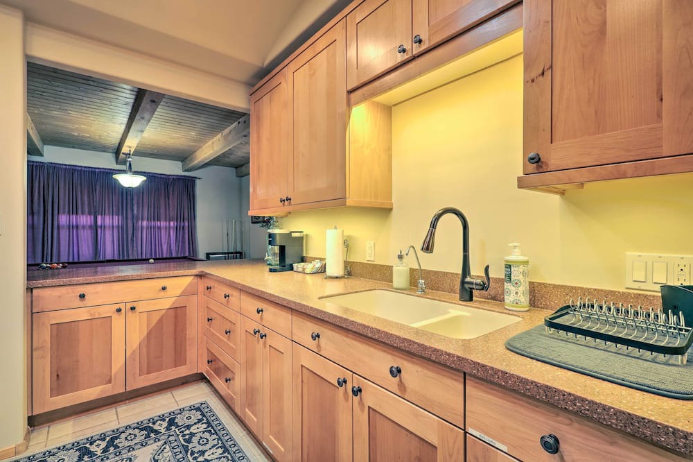 Photo of Kitchen in Placitas