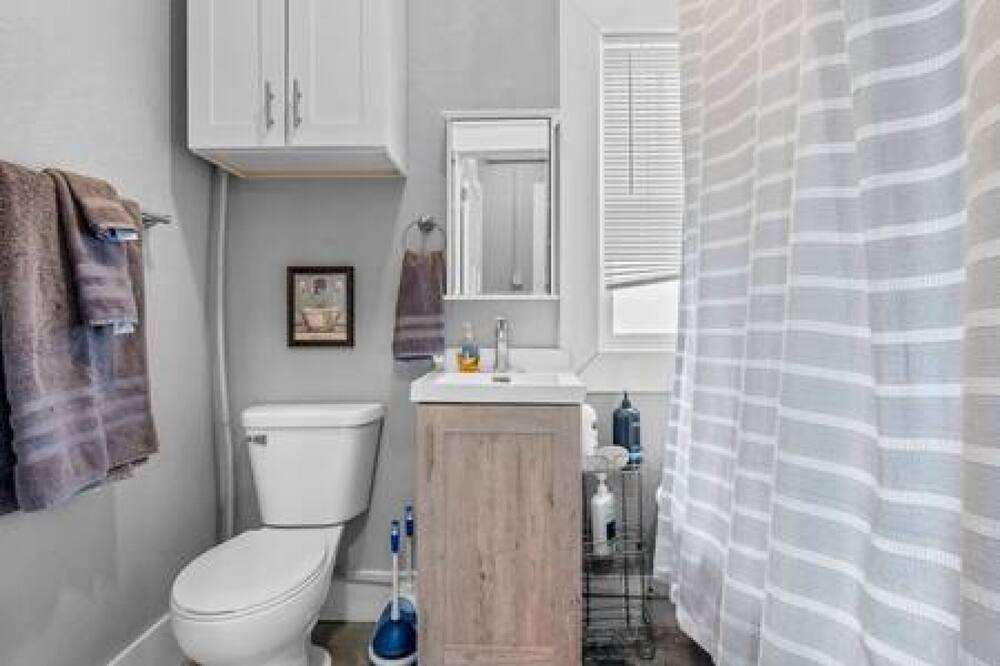 Photo of Bathroom in Sherman Hill