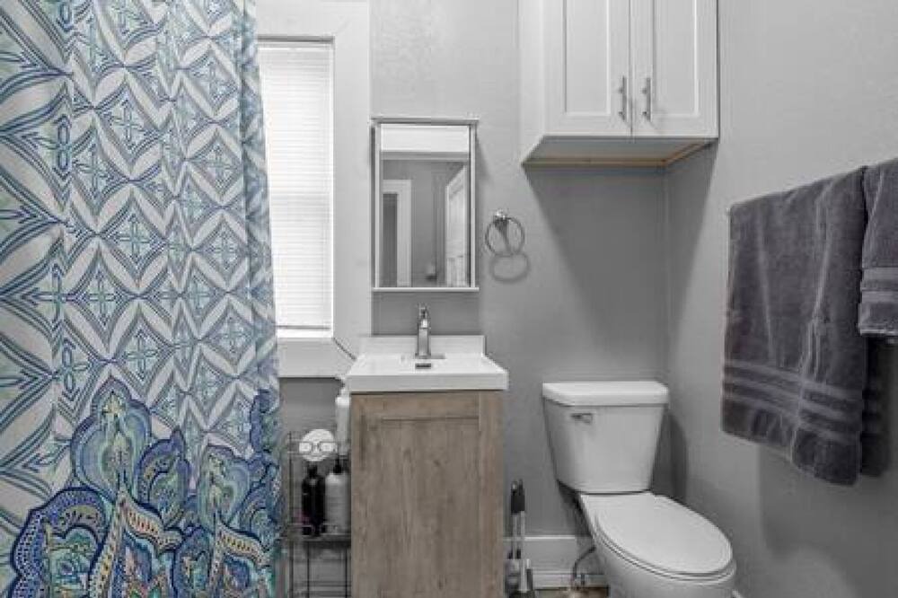 Photo of Bathroom in Sherman Hill