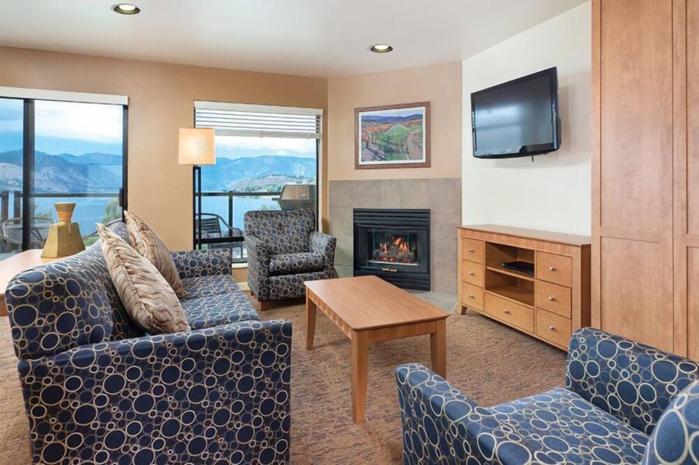 Photo of Livingroom in Chelan