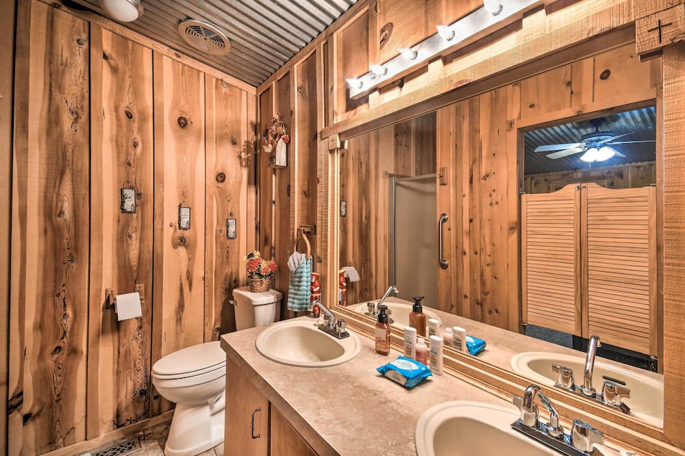 Photo of Bathroom in Ranchvale