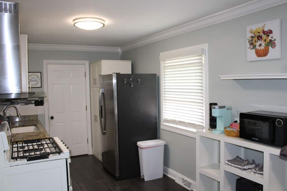 Photo of Kitchen in Waldron