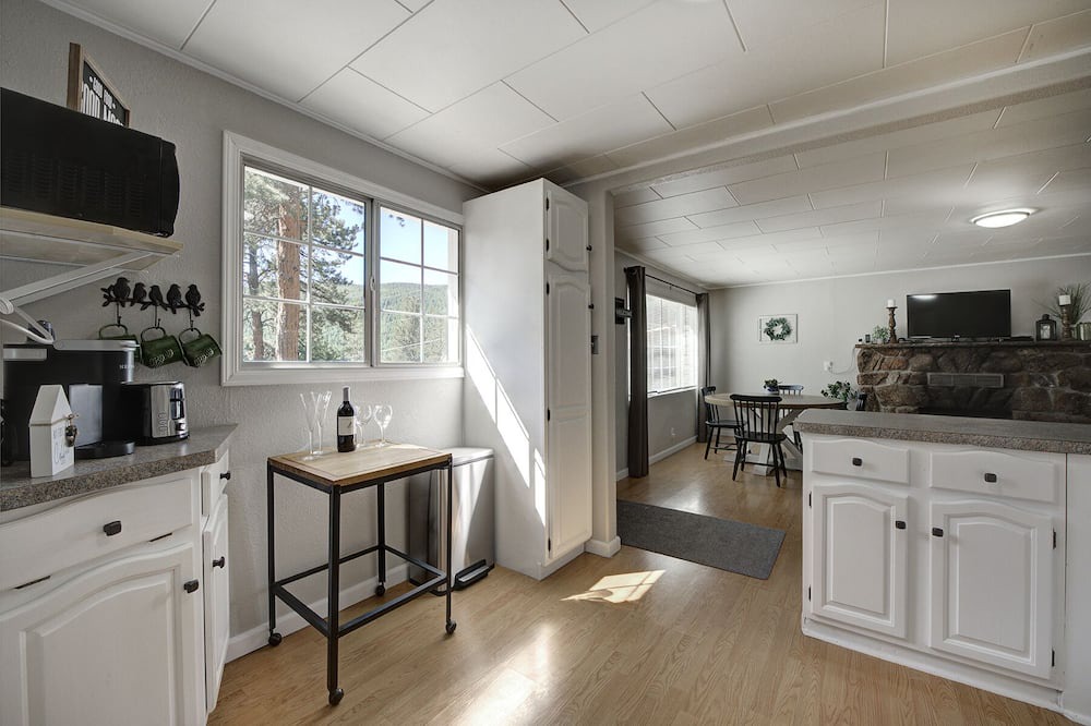 Photo of Kitchen in Evergreen West Central