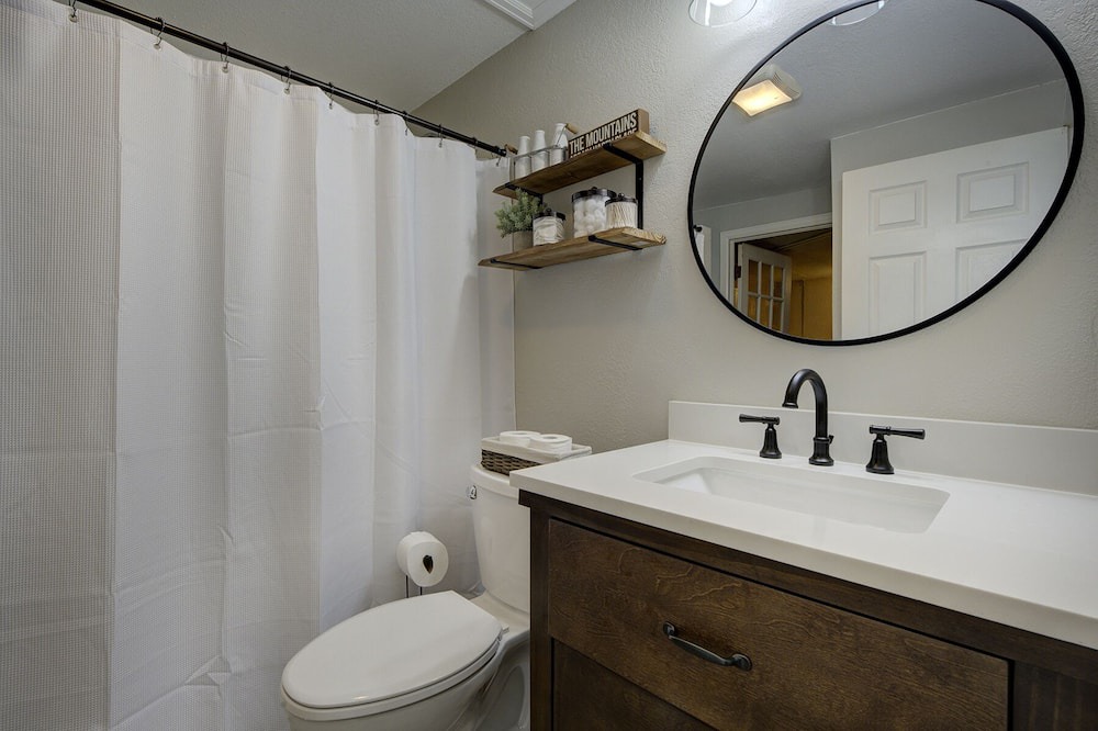 Photo of Bathroom in Evergreen West Central